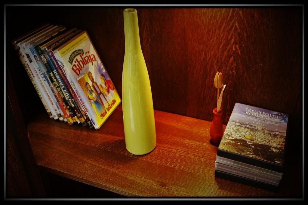 Appartement Happy Colours In Old Town à Kecskemét Extérieur photo